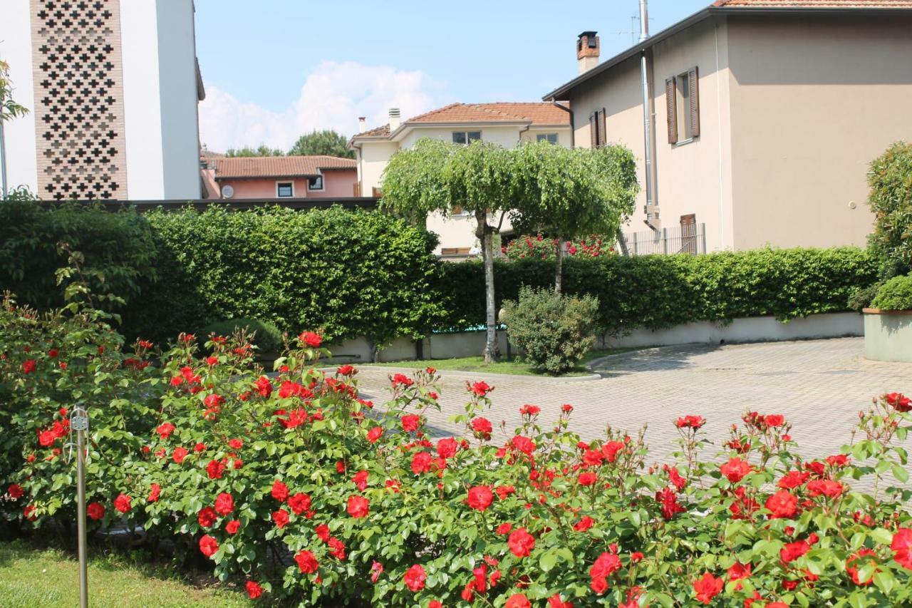 Indesenzano Apartment 데센자노델가르다 외부 사진
